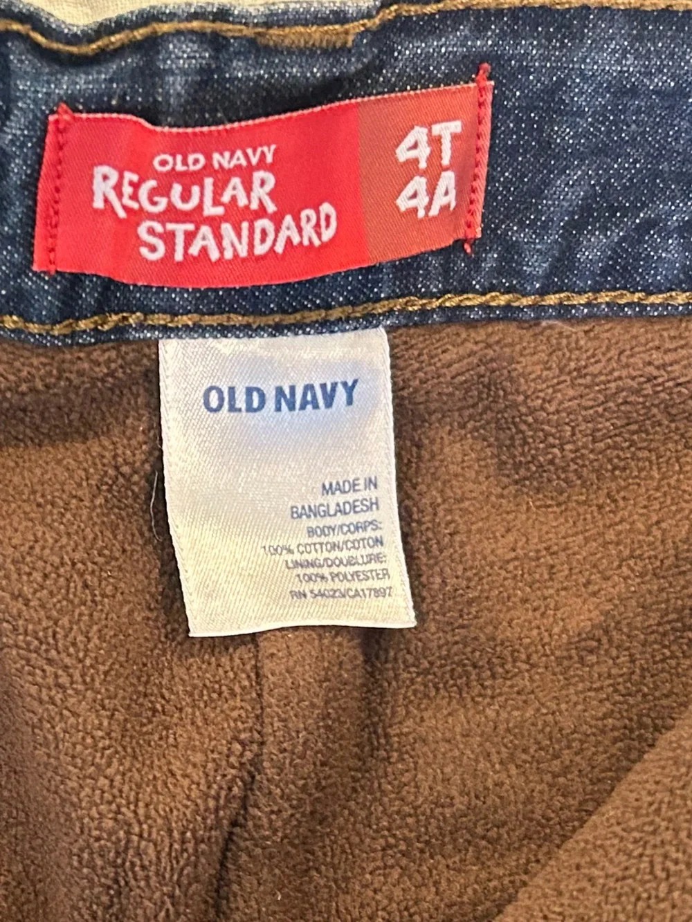 Old Navy Boys Fleece-lined jeans. Size 4T.